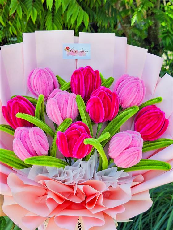 Fuzzy Wire Bouquet set 2 image B