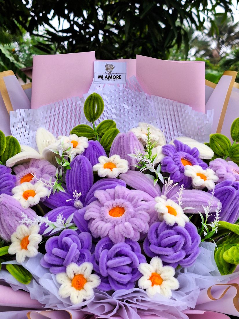 Fuzzy Wire Bouquet set 26 image B