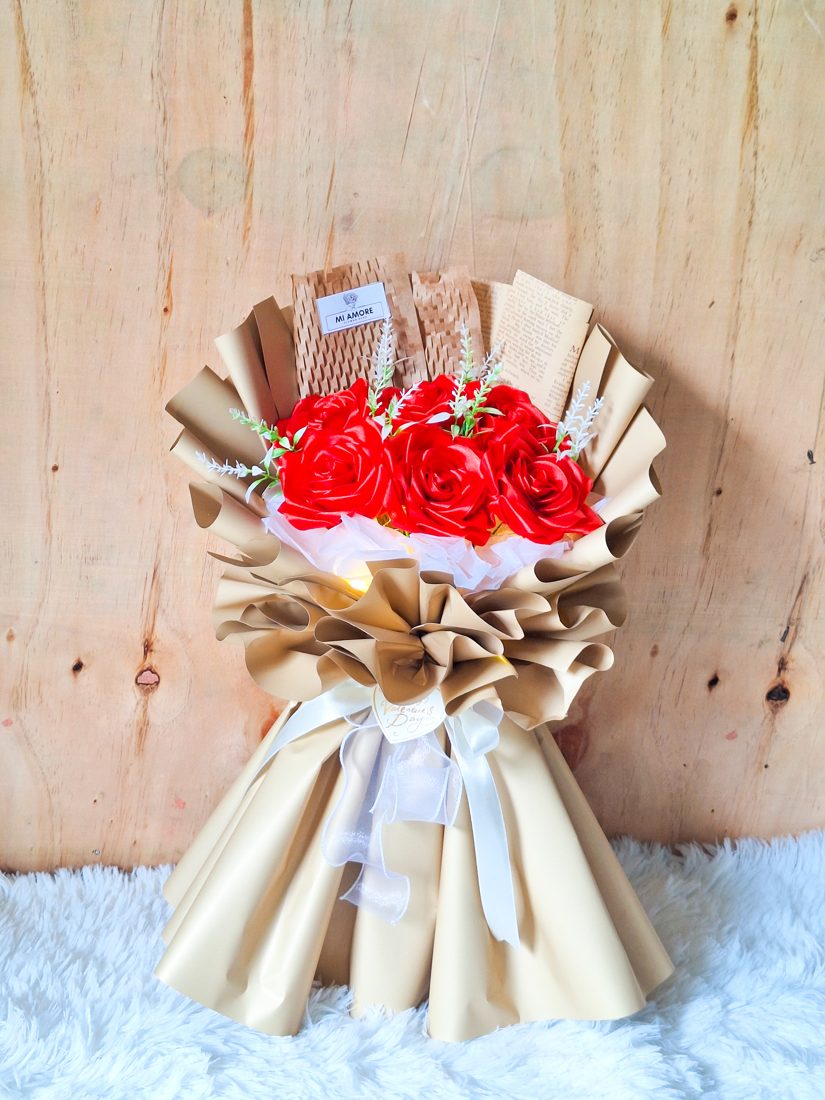 Satin Bouquet set 22 image A