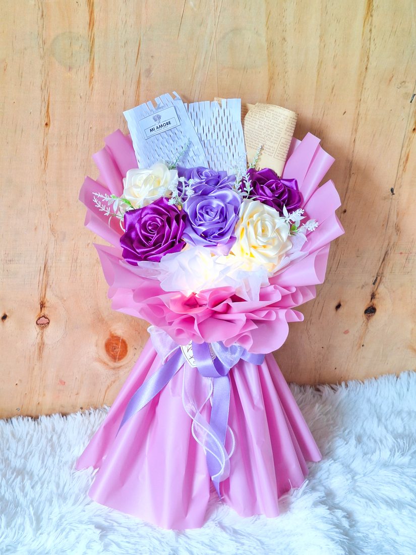 Satin Bouquet set 23 image A