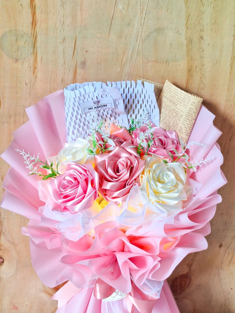 Satin Bouquet set 25 image B