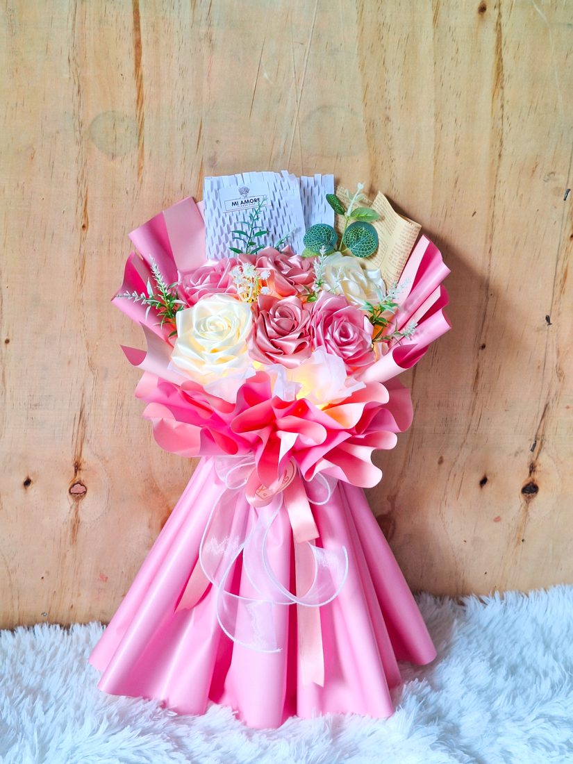 Satin Bouquet set 26 image A